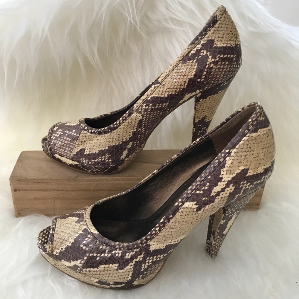 Aldo Cream Brown Snake Skin Peep Toe Heel Sz 6